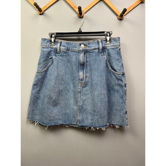 We the Free Skirt Womens size 29 denim Mini raw hem Skater Jean Festival - Picture 1 of 9